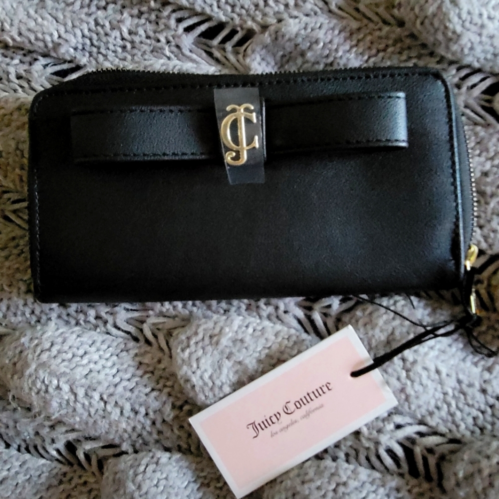 Juicy couture wallet